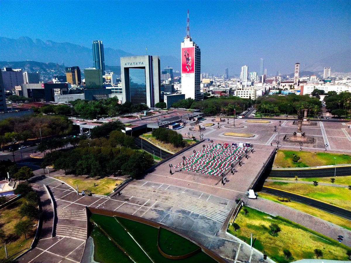 Macroplaza Monterrey central square