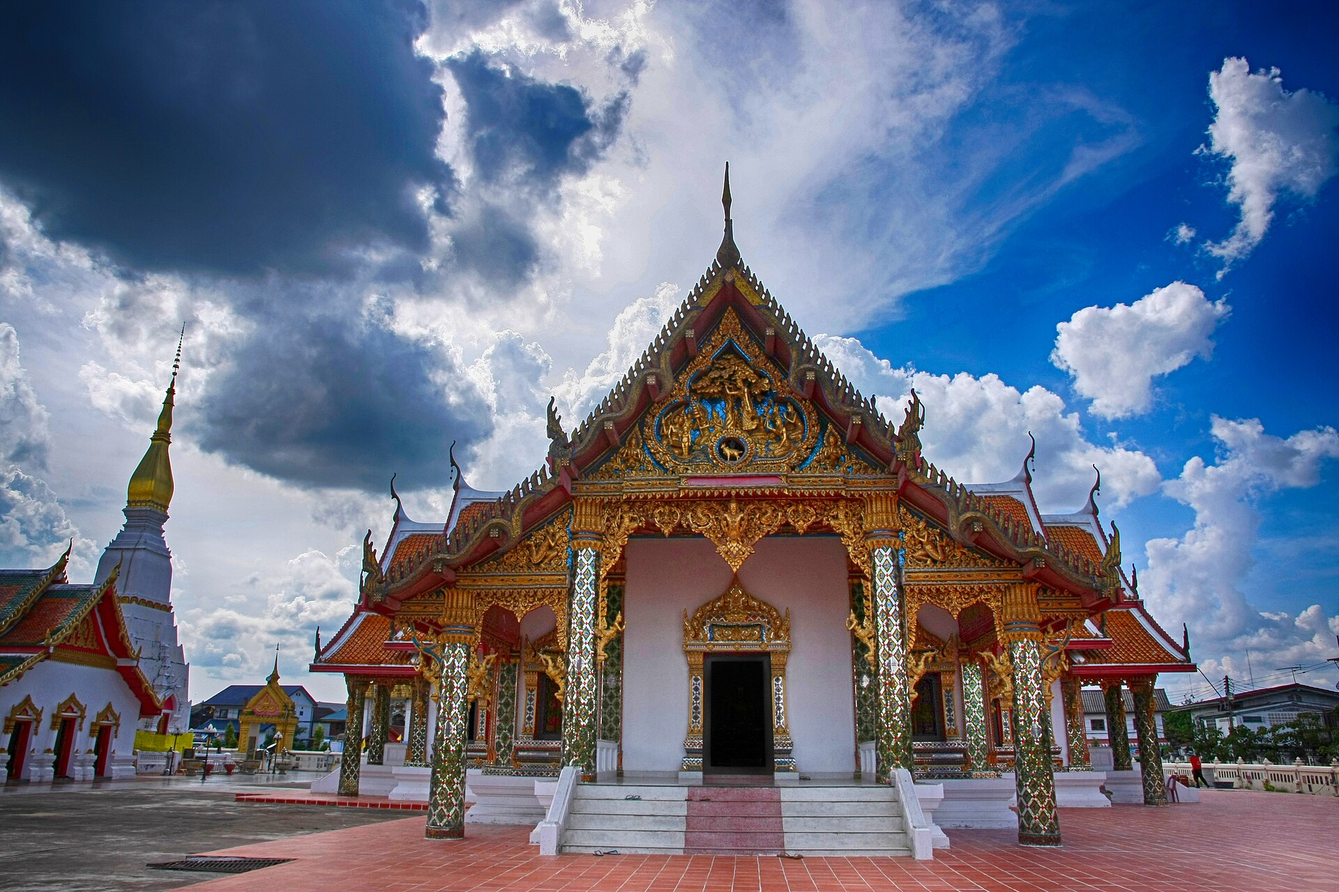 สกลนคร