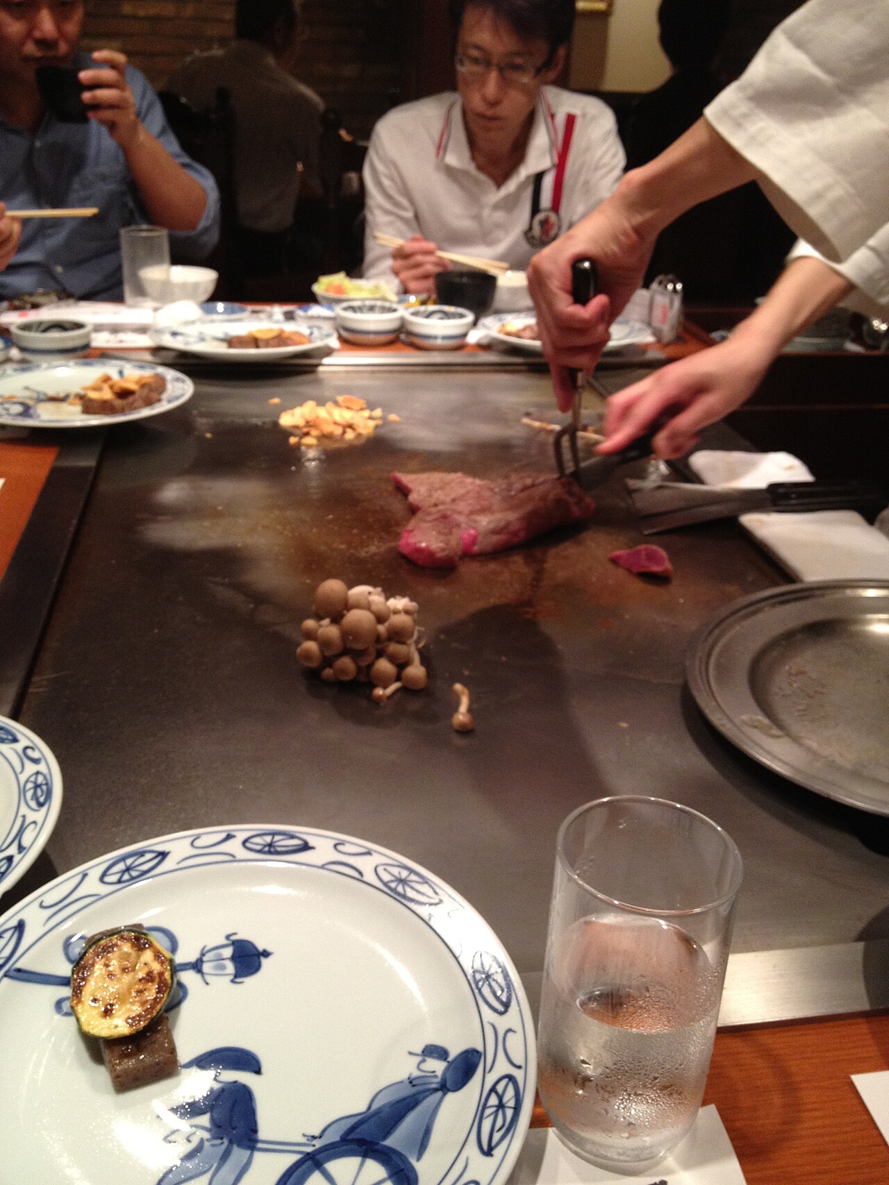 เนื้อโกเบ เทปปันยากิ