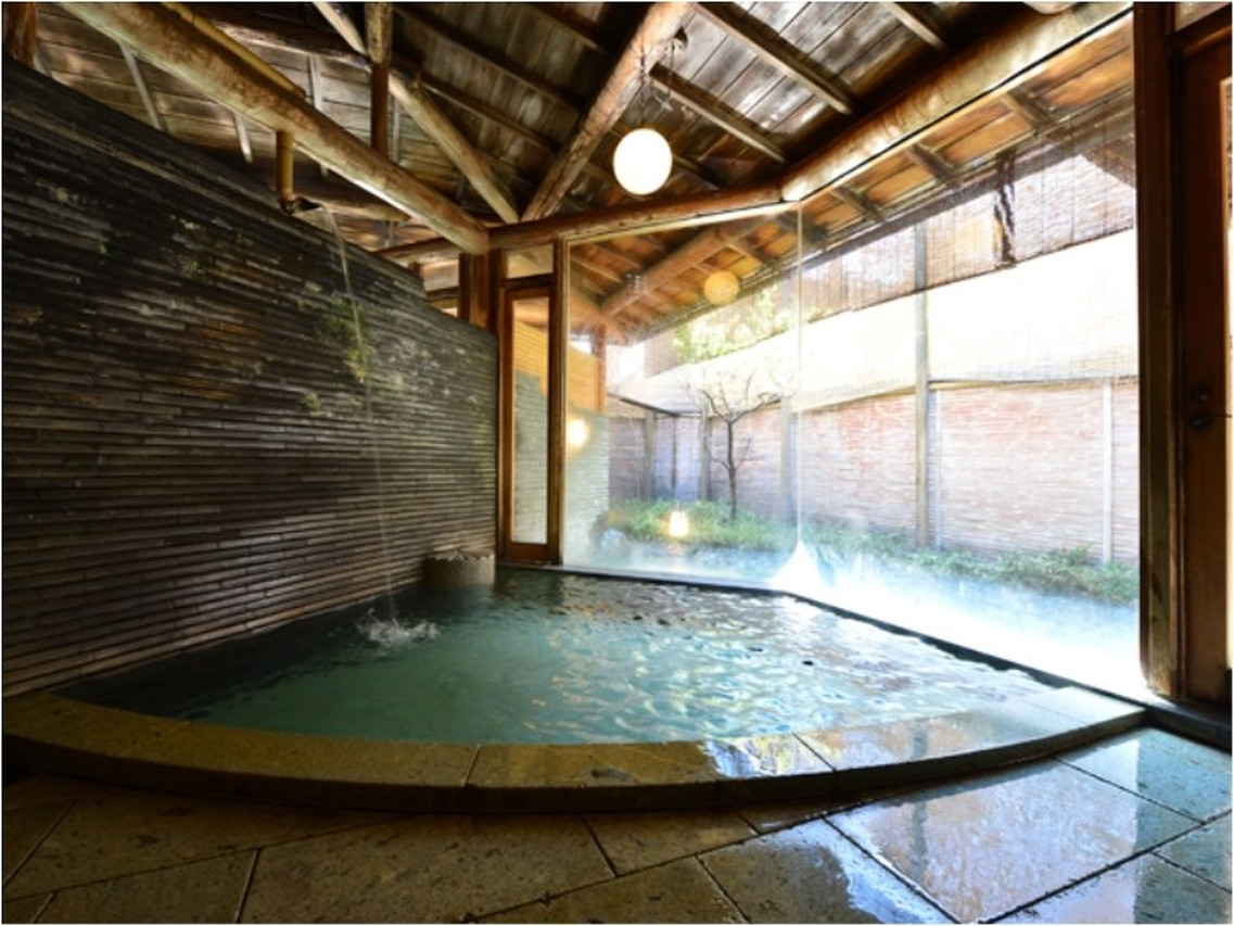 Ryokan Sugimoto (เรียวกังซุกิโมโตะ)