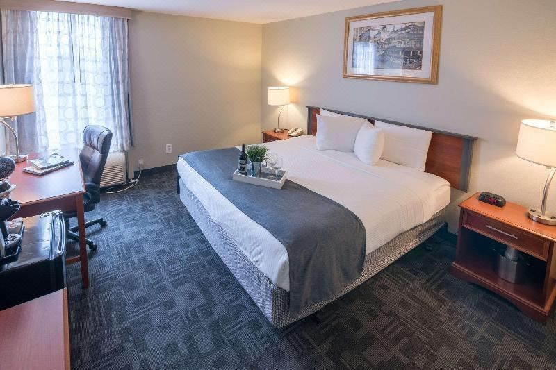 816 Hotel Westport (Ascend Collection)