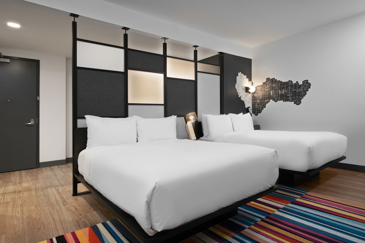 Aloft Kansas City Country Club Plaza