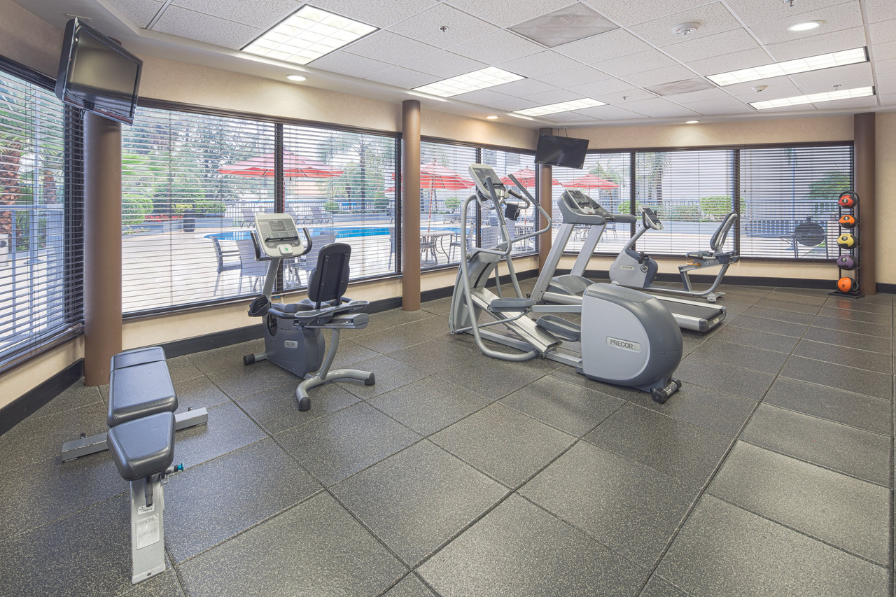 Hampton Inn by Hilton Monterrey Galerias