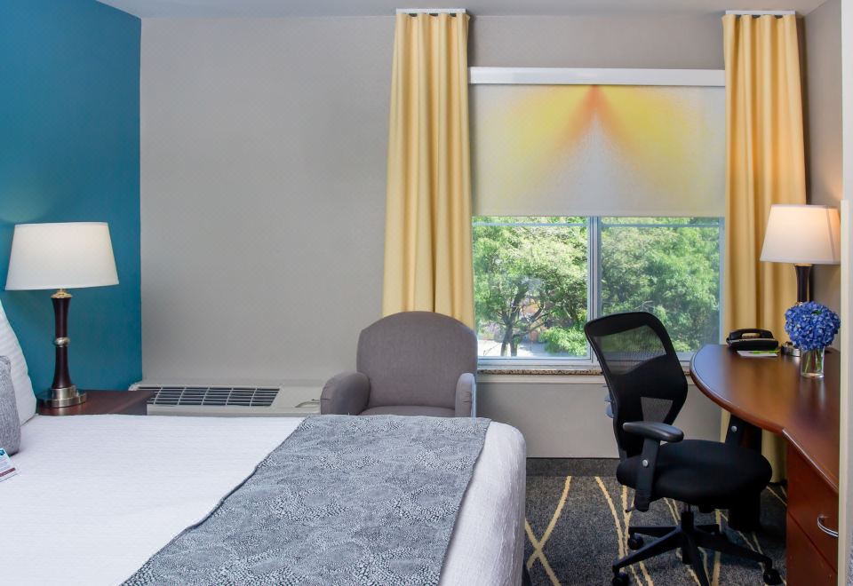 Belltown Inn