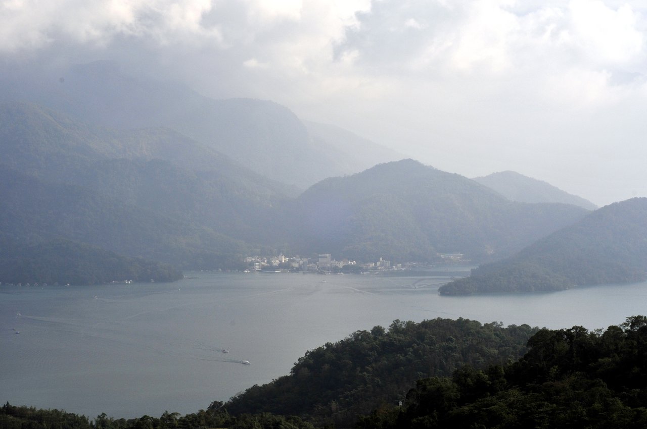 บรรยากาศที่พัก Sun Moon Lake Blue Sky Bay B&B