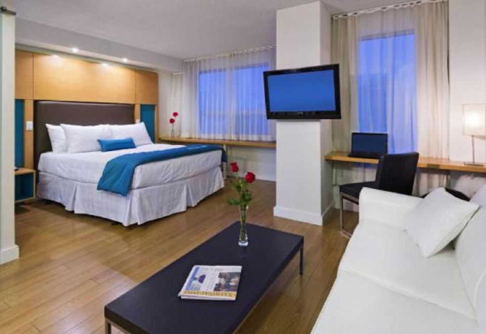 Bond Place Hotel