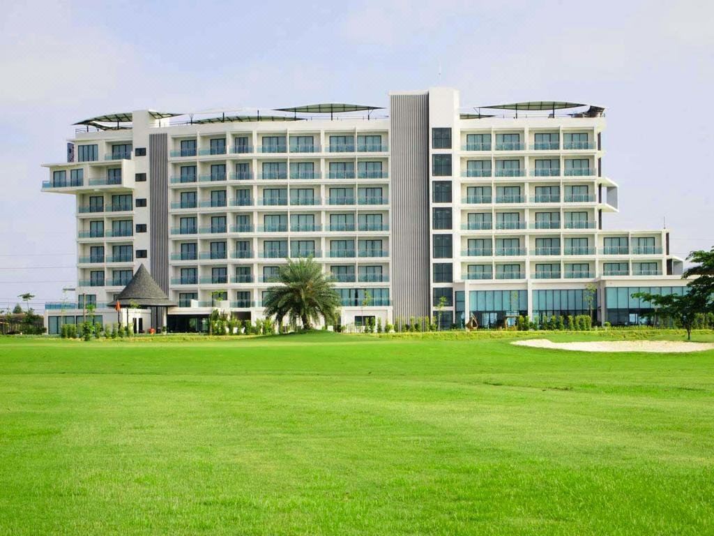 Sunrise Lagoon Hotel and Golf