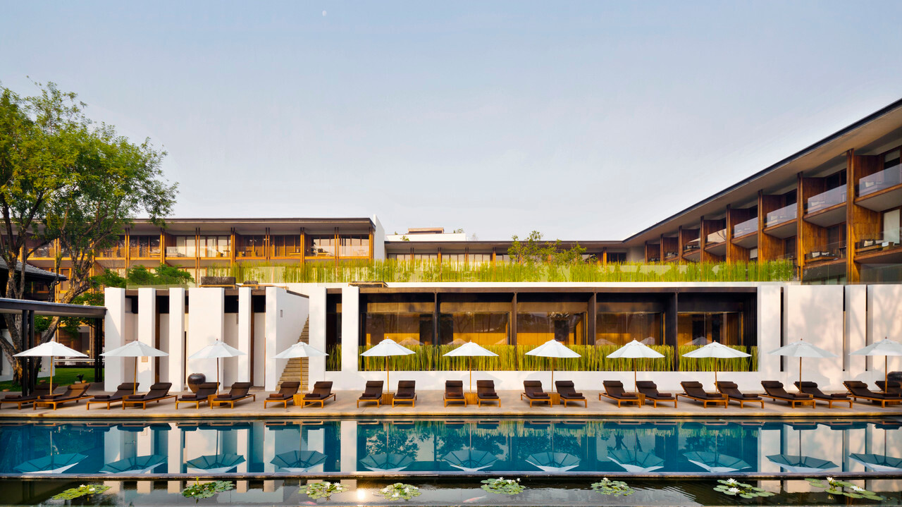Reflecting-pool courtyard and Asian minimalist architecture