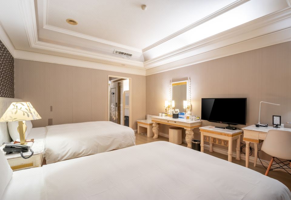 ล็อบบี้สไตล์ Baroque ของ F Hotel Taichung