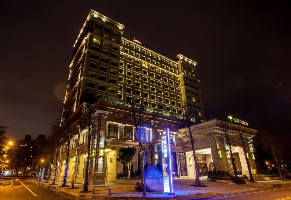 สระว่ายน้ำกลางแจ้ง Fullon Hotel Hualien วิว Pacific Ocean