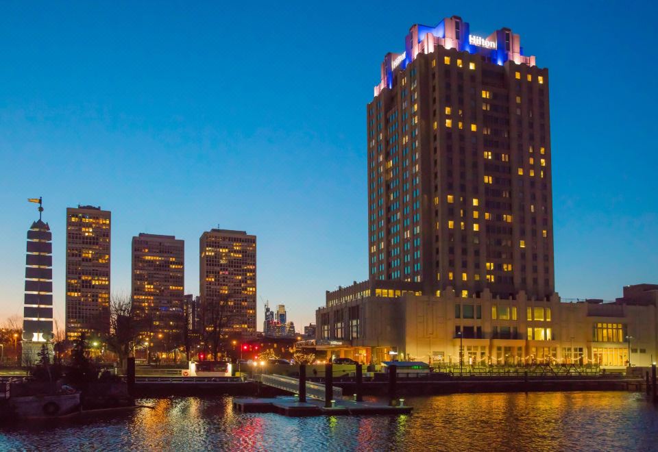 Hilton Philadelphia at Penn's Landing