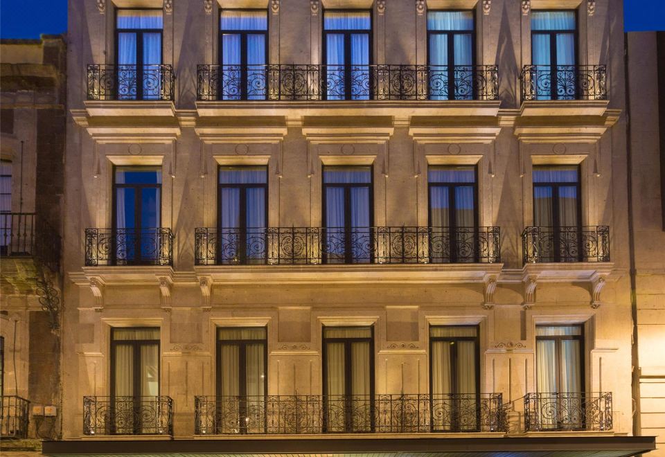 Hotel Histórico Central