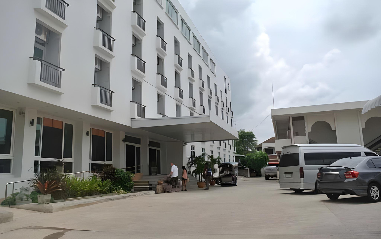 Phaiboon Place Hotel