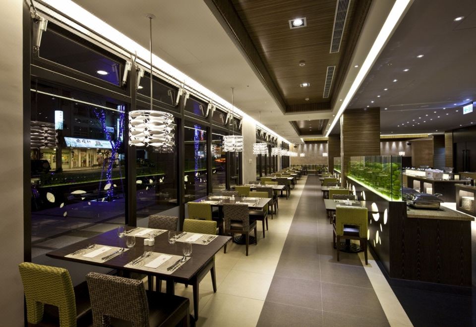 ออนเซนวิวทะเล Lakeshore Hotel Hualien