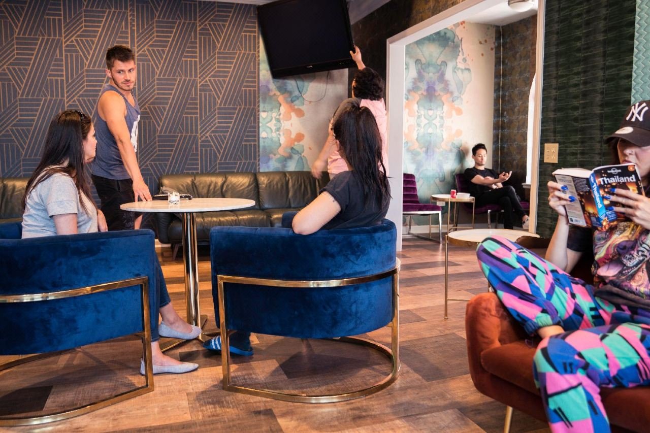 Hollywood Hostels