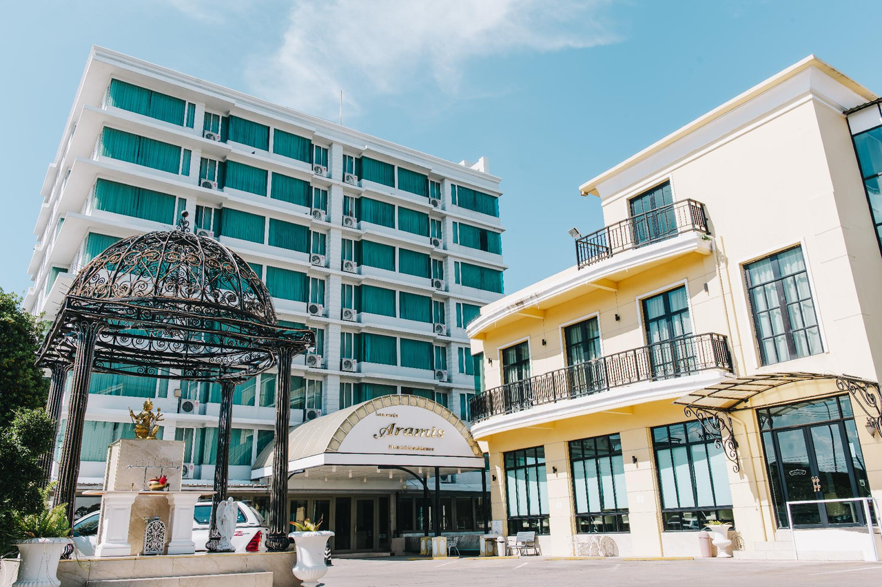 Aramis Hotel
