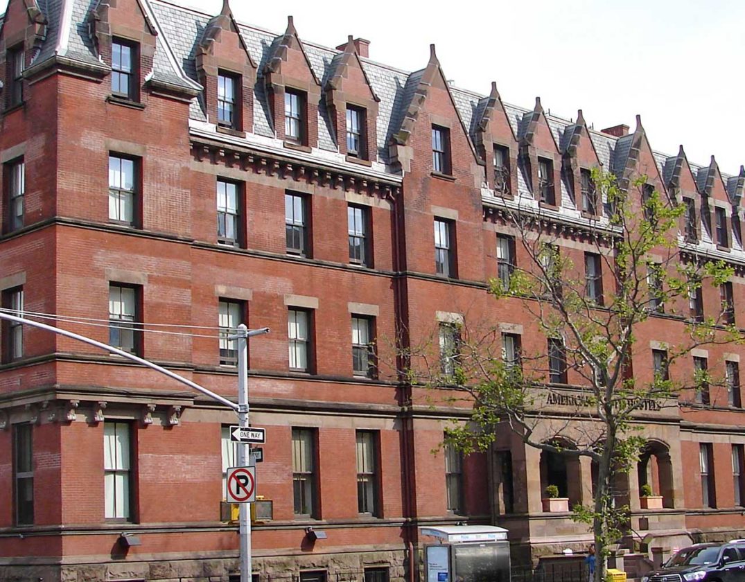 HI NYC Hostel