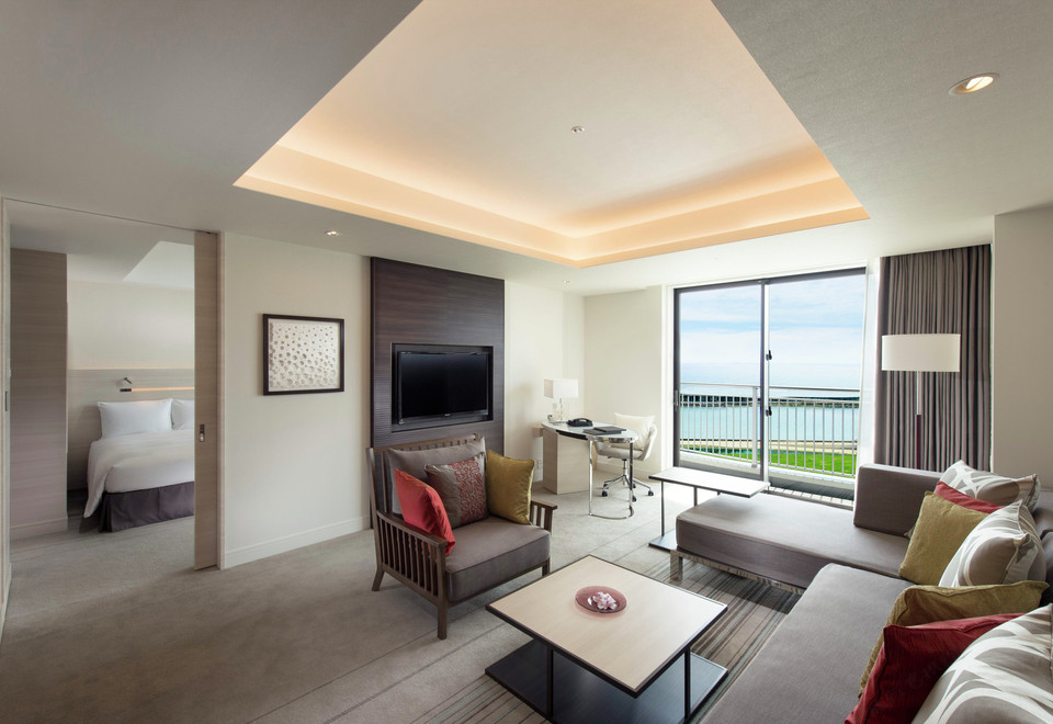 Hilton Okinawa Chatan Resort