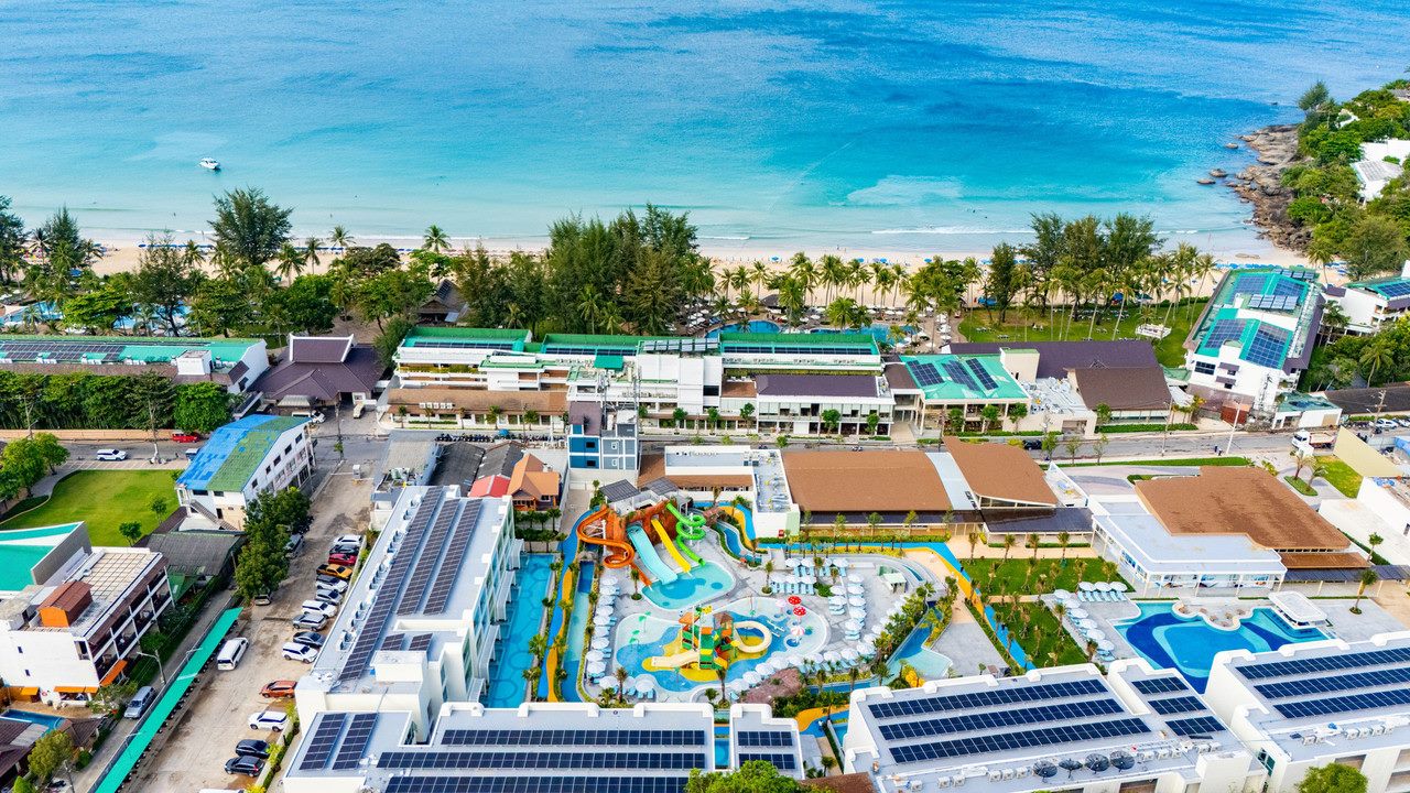 มุมสูง Vhari water park wing ใหม่ของ Katathani Phuket