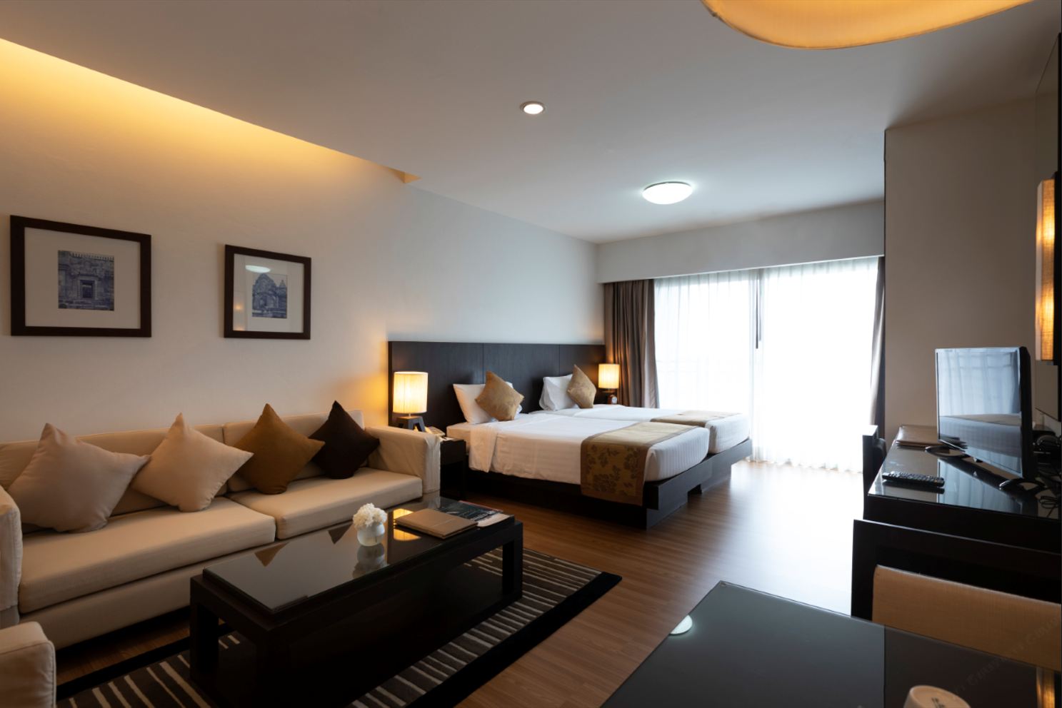 Studio Suite with a separate lounge area and private balcony
