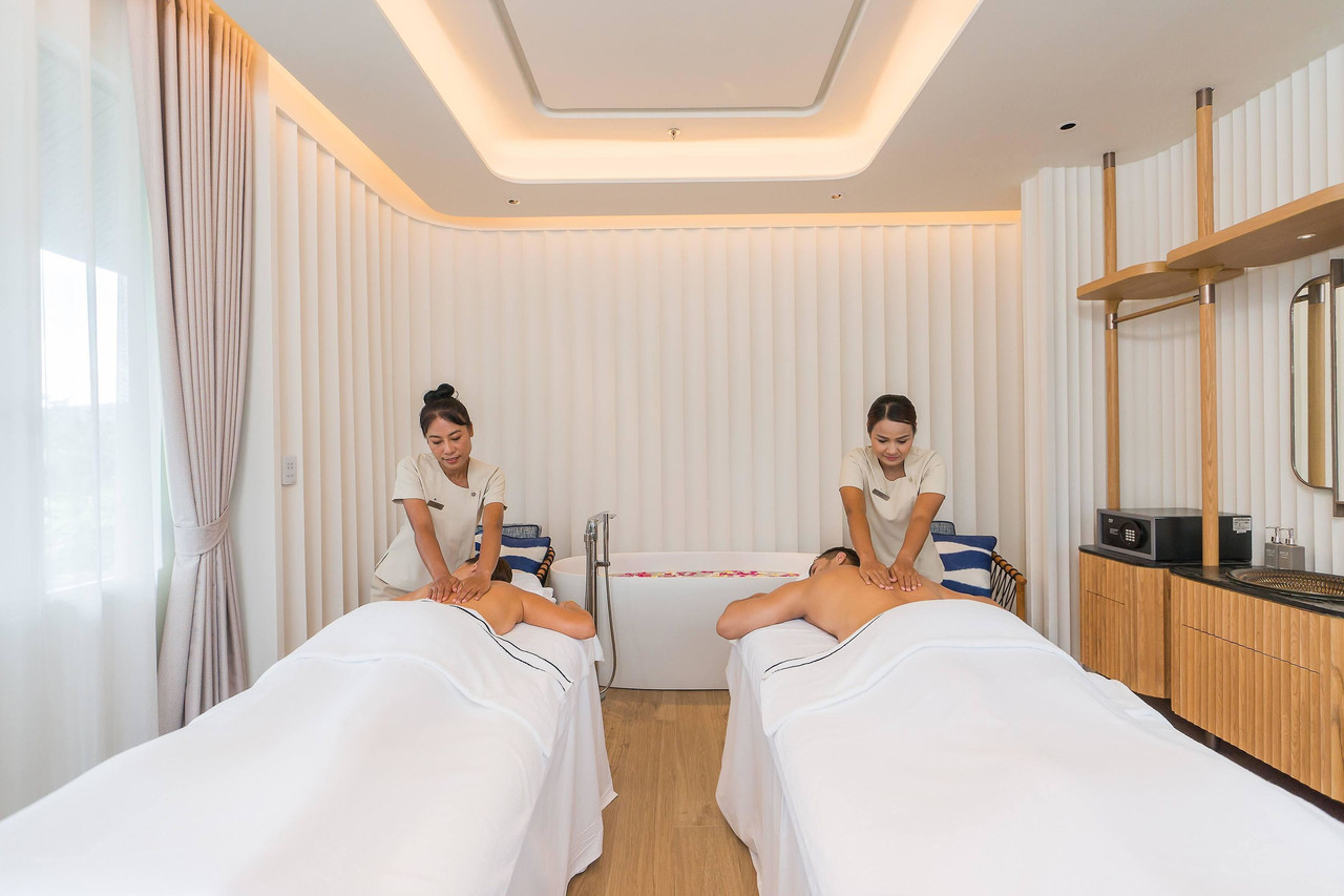 ห้องสปาทรีตเมนต์คู่ที่ Melia Koh Samui