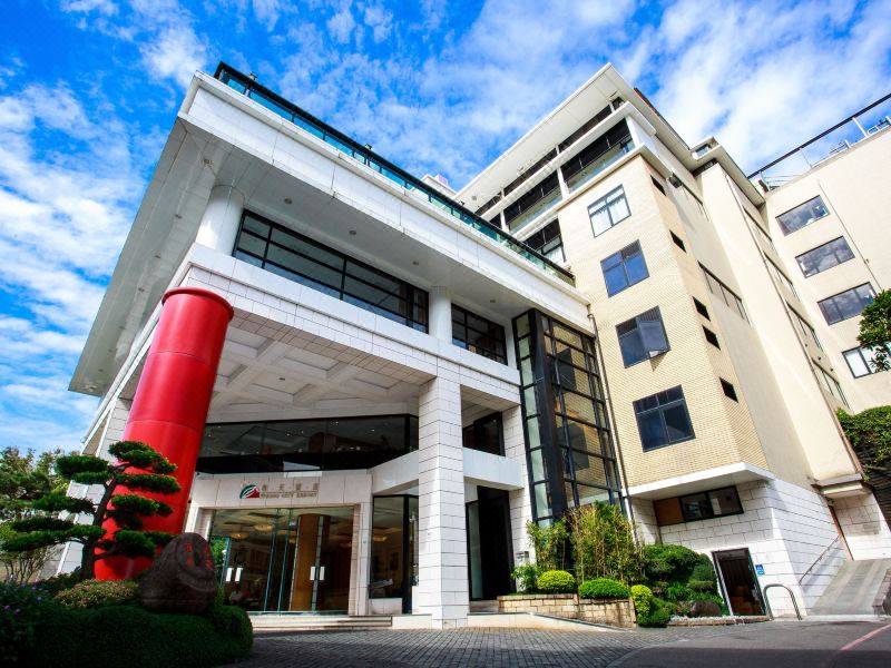 ห้องพักพร้อมบ่อน้ำแร่ส่วนตัว Spring City Resort เป่ยโถว
