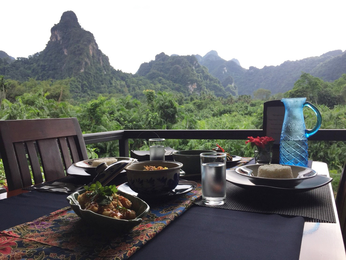 Thai breakfast on the Hornbill restaurant terrace looking out to Khao Sok limestone karsts