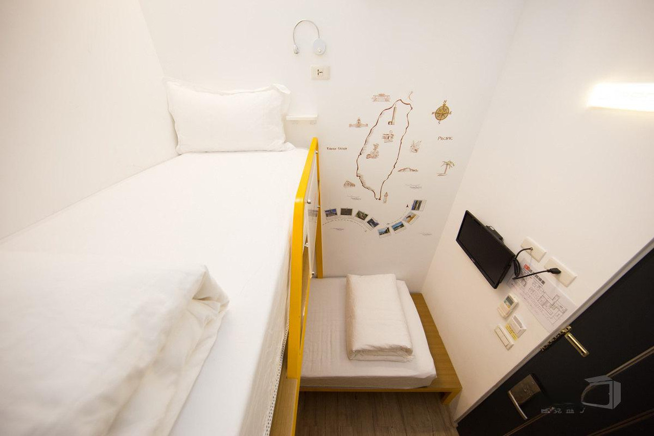 Sleep box