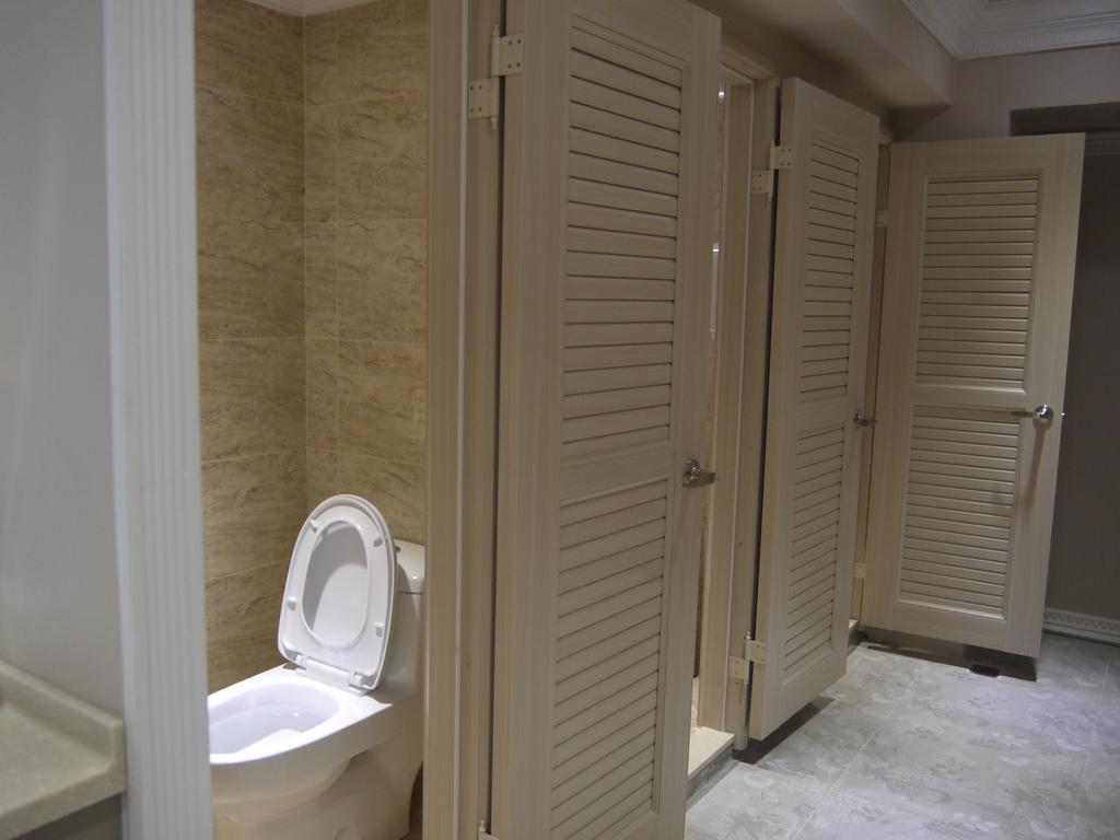 TW Capsule Hostel (橙舍太空艙)