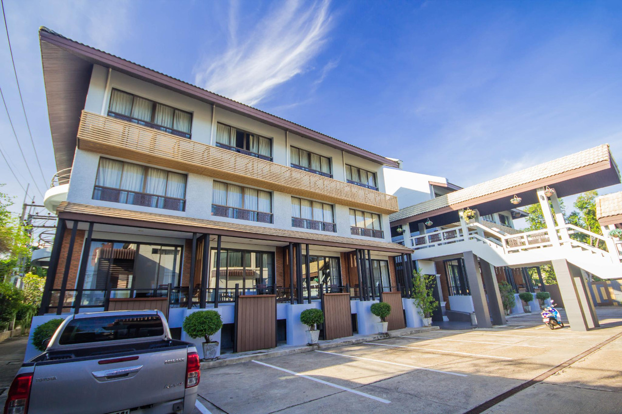 Tohsang City Hotel